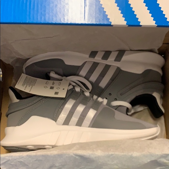 adidas Shoes - New authentic Adidas women’s 7.5 Eqt Support J